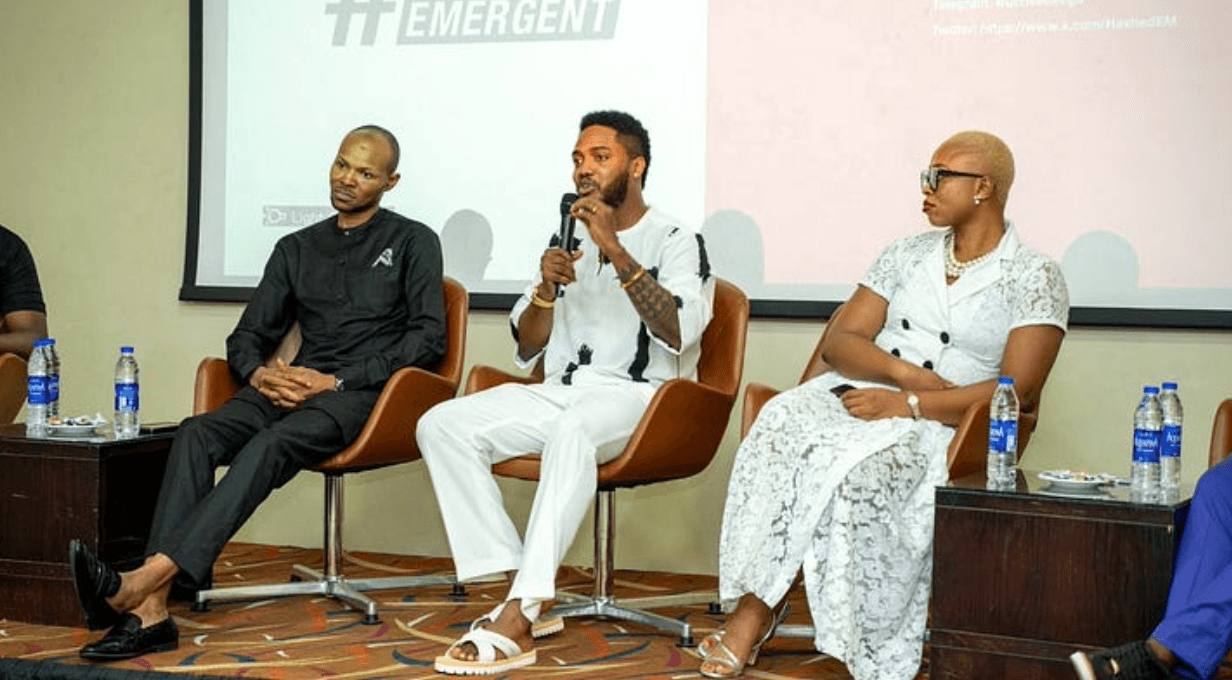 Text to Code by Hashed Emergent